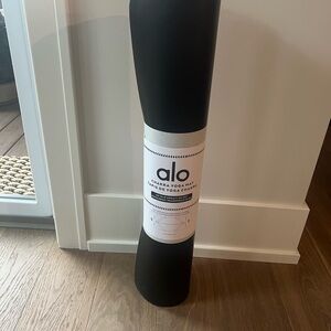 ALO Chakra Yoga Mat